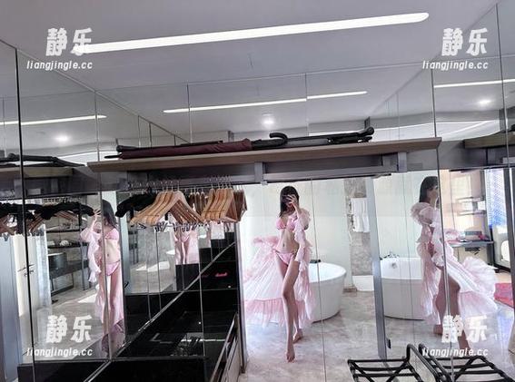 葛征 微密圈 - 这连衣裙真有话说,葛征的私拍资源就在这里!