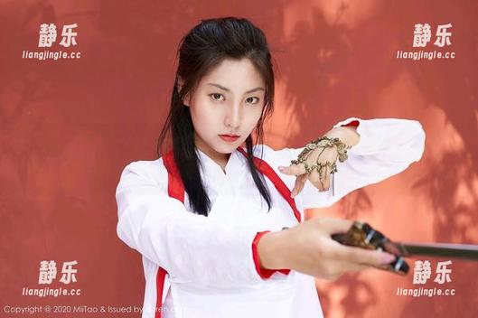 蜜桃社-木奈奈 蜜桃社 - 木奈奈穿校服的那一刻,我觉得这才是壁纸的正确打开方式!