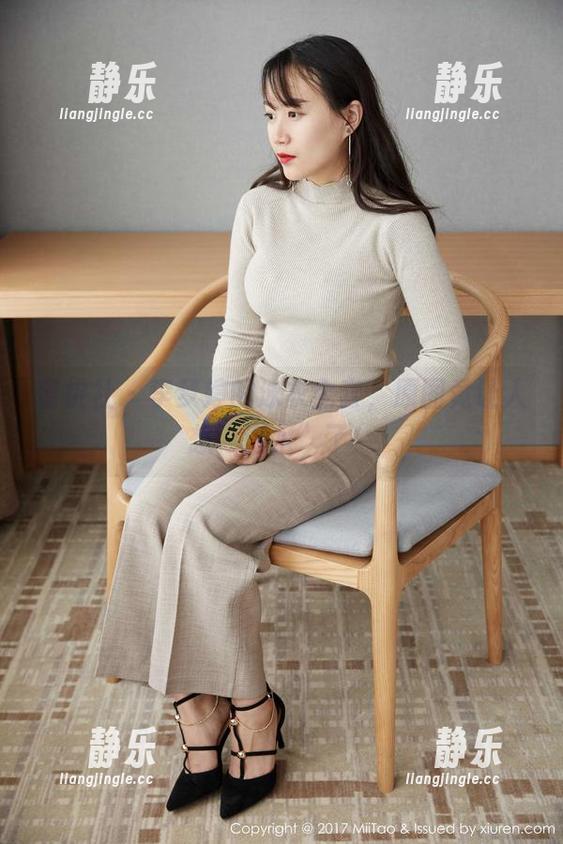 蜜桃社-李梦婷 蜜桃社 - 李梦婷的泳衣全套,原图竟让人想“潜水”了!