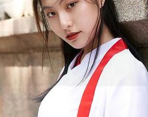 蜜桃社 – 非常规比基尼：无圣光的萌美Moemi，你信不信我一眼就能看出？