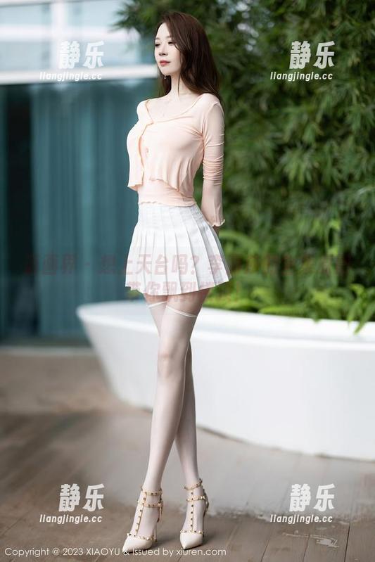 语画界-李丽莎 语画界 - 想上天台吗?李丽莎的全集原图带你飘到楼顶!