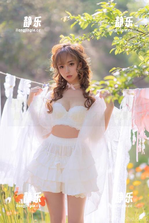 过期米线线 套图纵享,过期米线线与醉人的紫色小恶魔,彼此之间似乎有种说不出的默契。