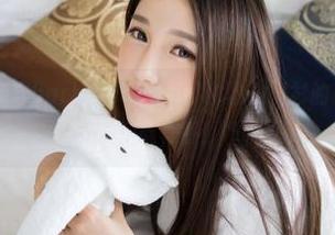 青豆客 – 岑苑之barbiebaby带你体验白衬衫的高级感，高清下载真香！