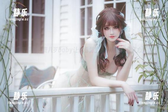 鹿八岁baby 原图和围裙,鹿八岁baby让你看到的是一种白得让人心烦的气质。